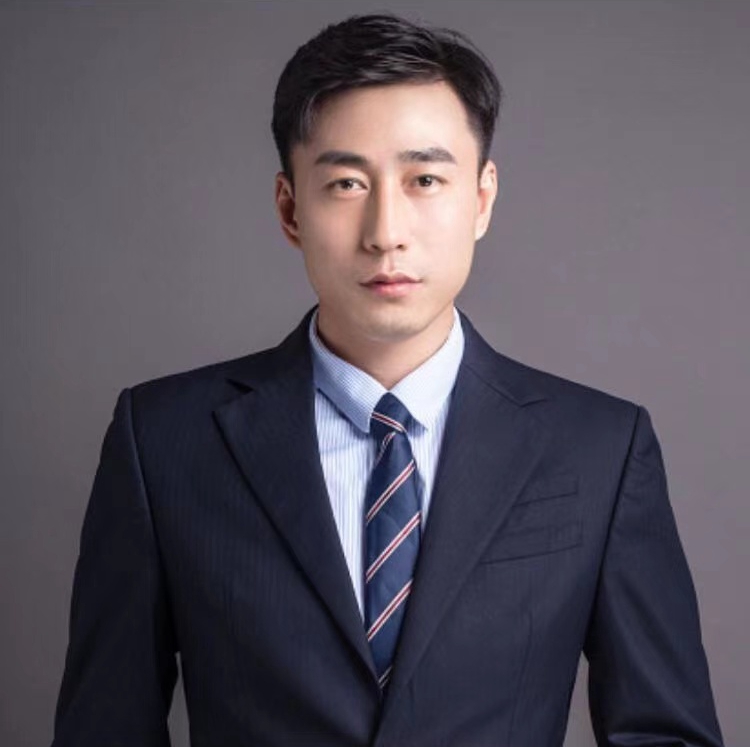 马彩华 视觉与舞美负责人